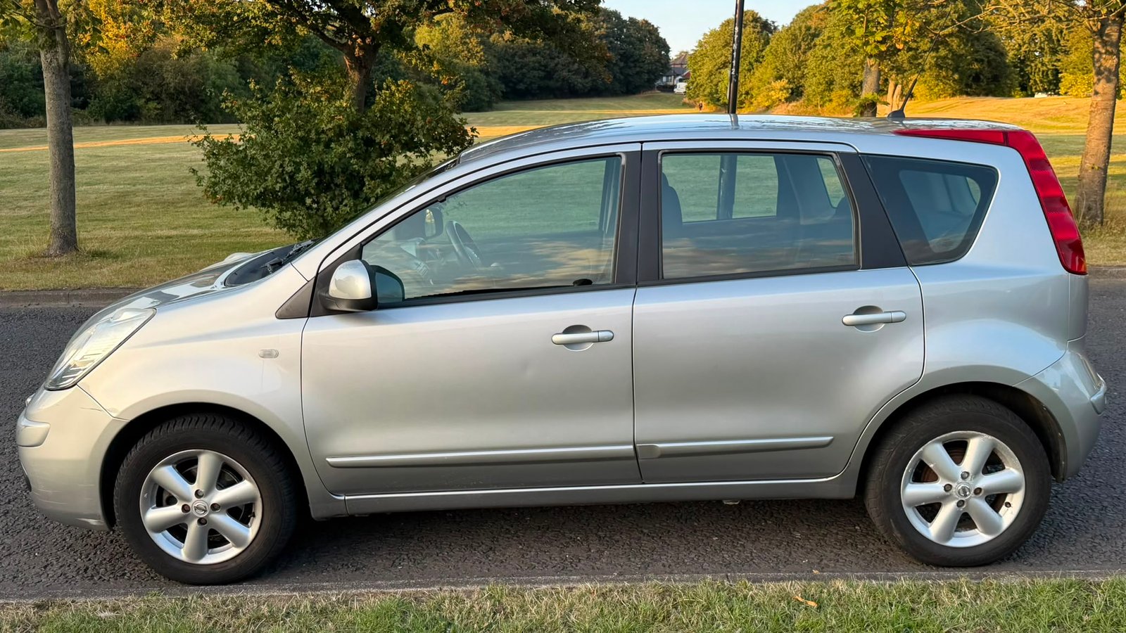Nissan Note 1.4 Patrol β 2007 - Image 5