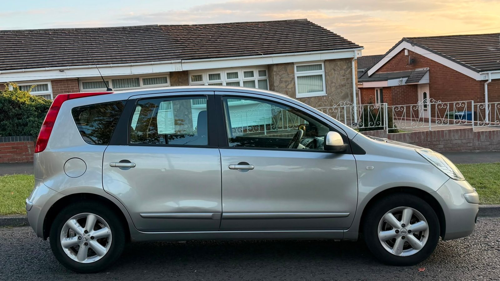 Nissan Note 1.4 Patrol β 2007 - Image 8